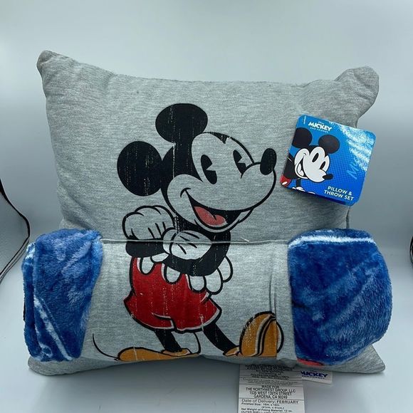 Brand new with tag Mickey and friends Mickey throw pillow set - Picture 1 of 6